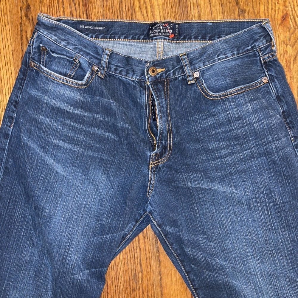 Lucky Brand 363 Vintage Straight Jeans